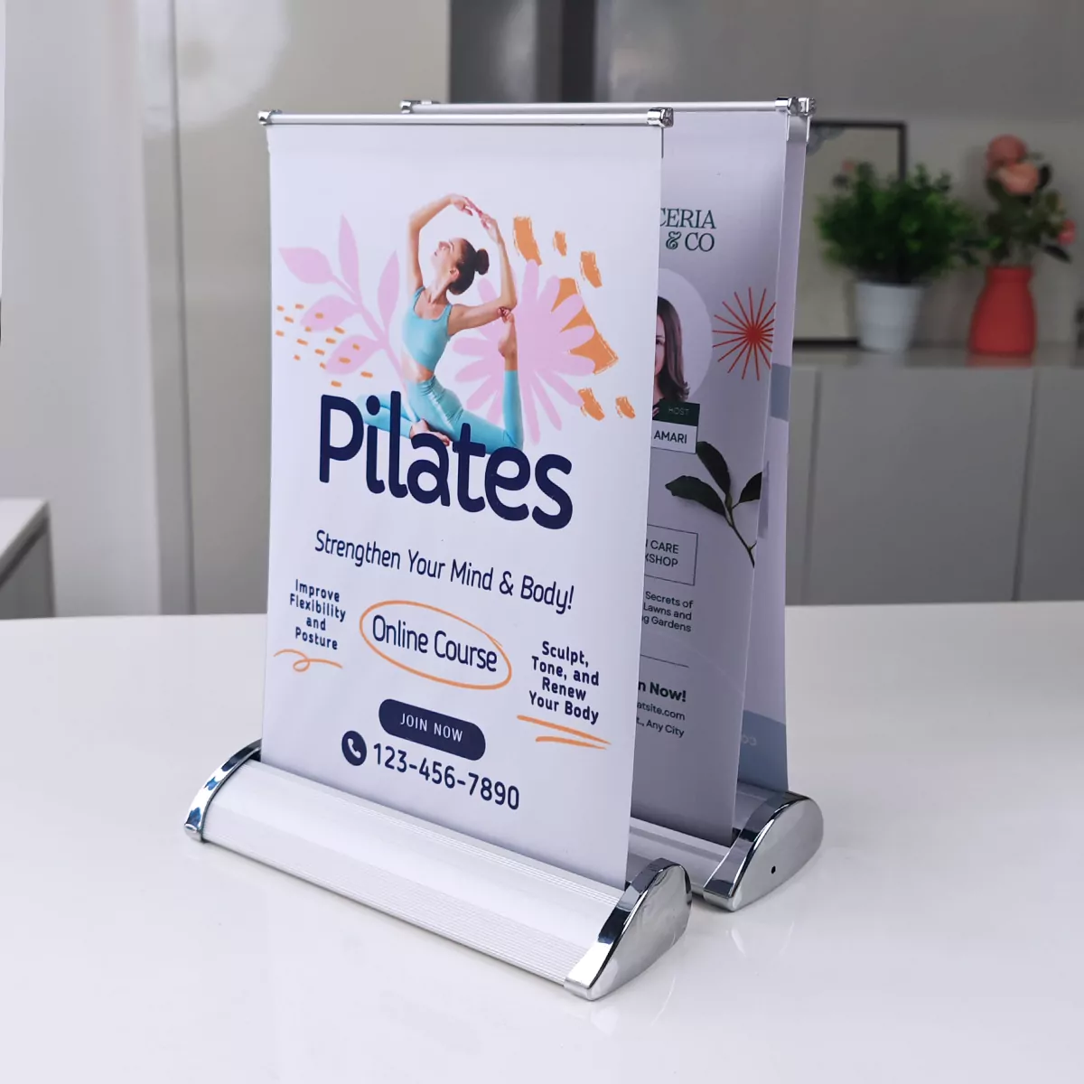 8.2 x 12.5inch Table Top Retractable Banners